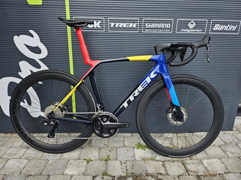 MADONE SLR 7 TEAM REPLICA