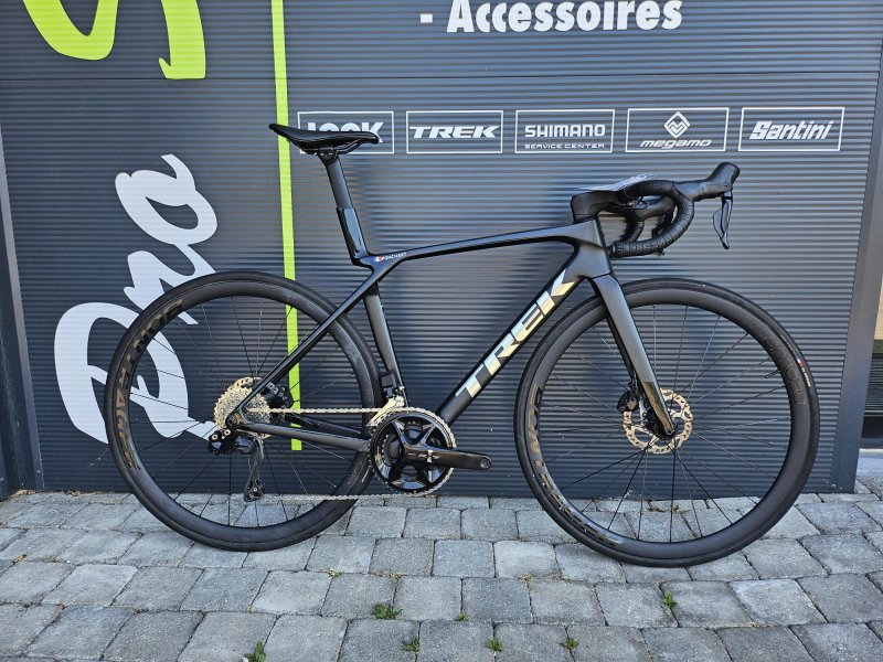 Vélo service club MADONE SL 6 